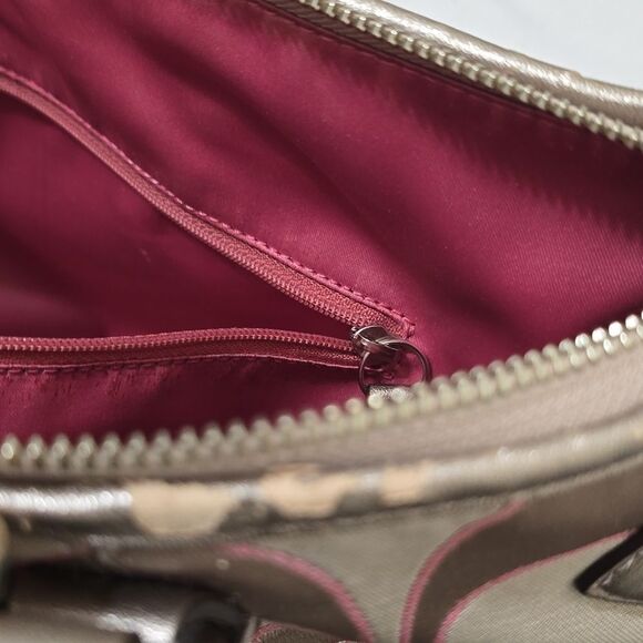 Coach Purse Tan and Light - Picture 10 of 11